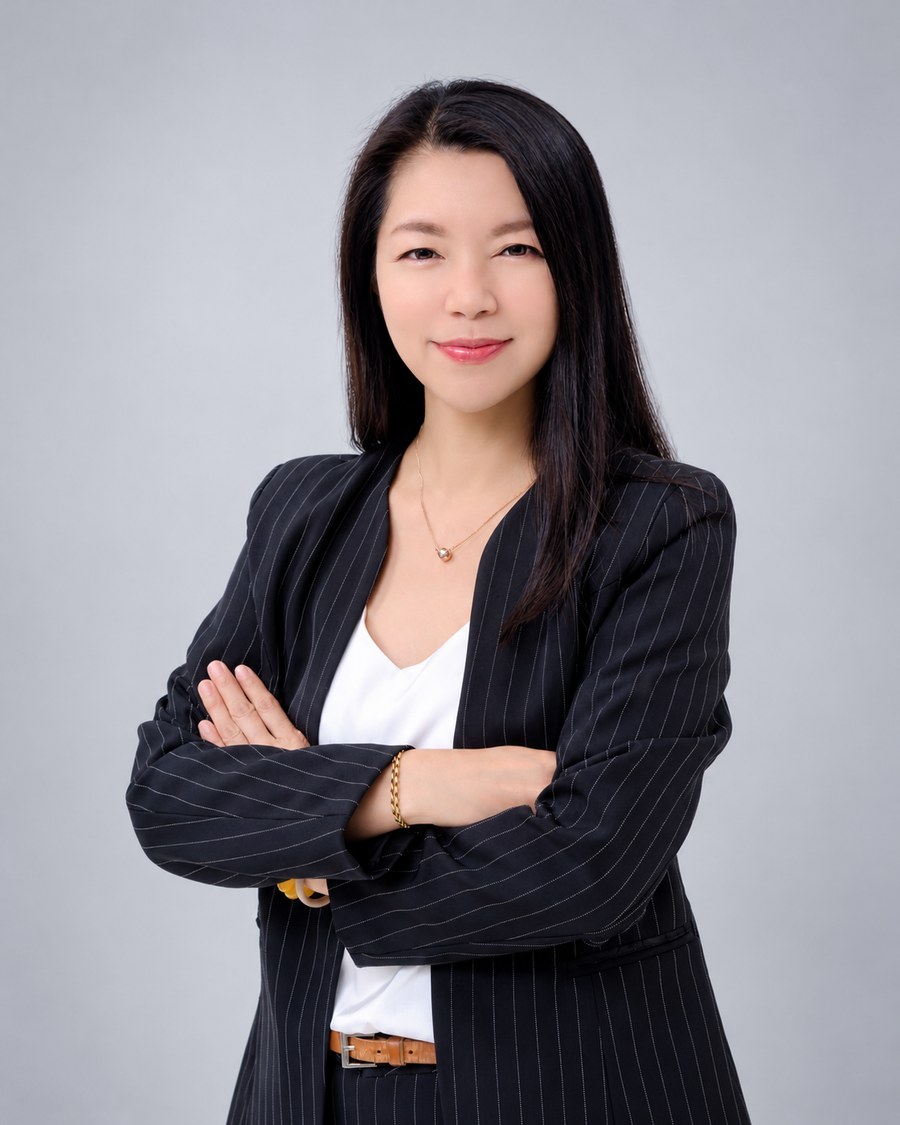 Alexandra S. Yi